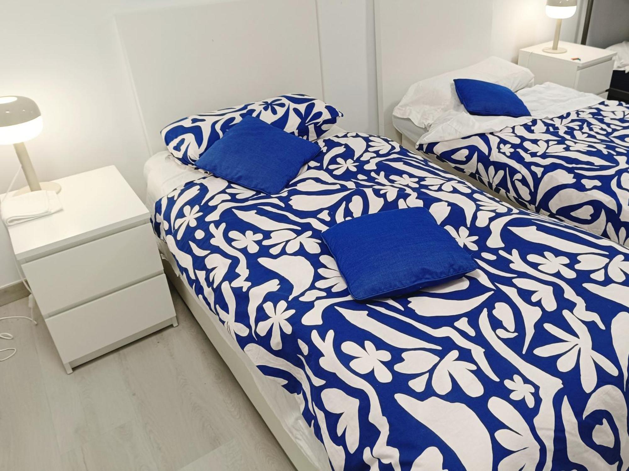 -Hostel Latimoamericano Masculino II มาดริด ภายนอก รูปภาพ